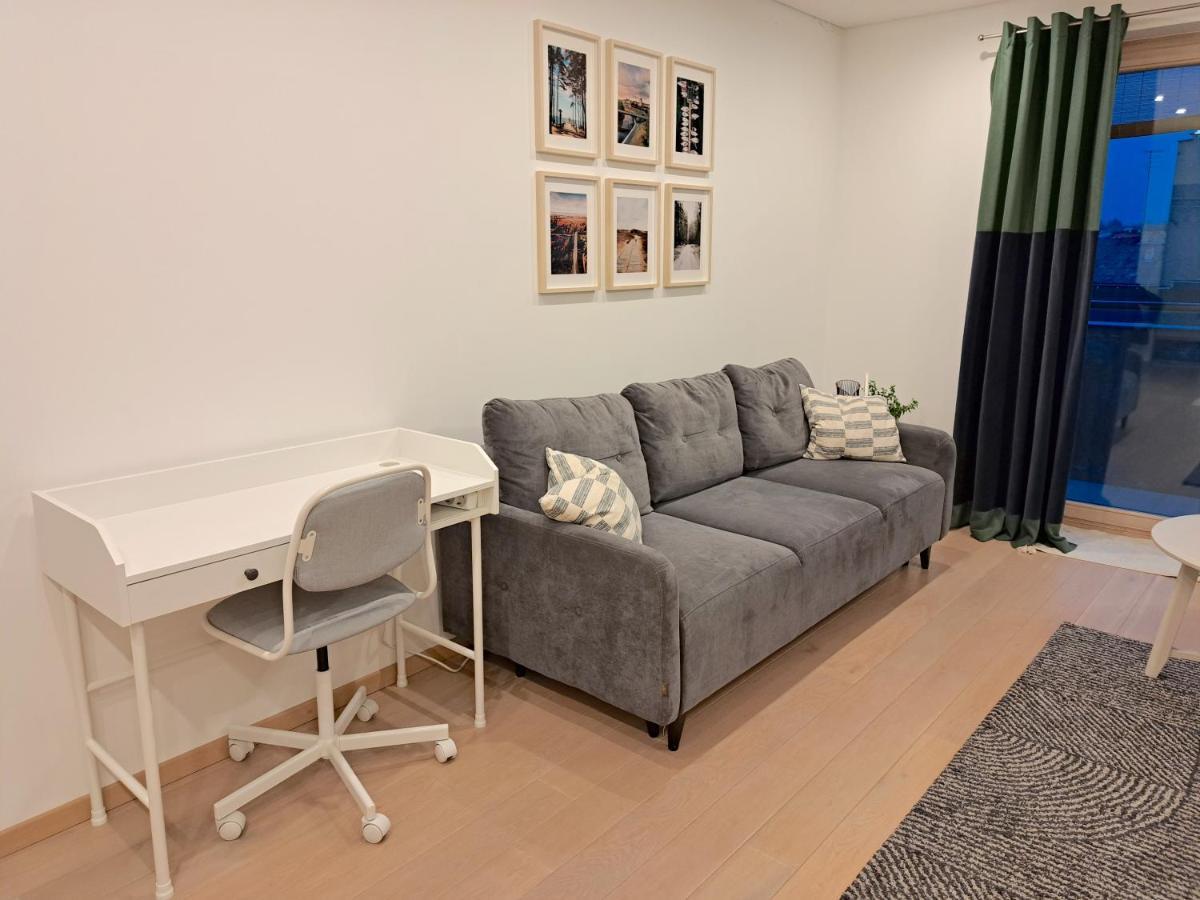 Cohost I Sunny Center Apt, Covered Parking, Balcony & Self Check-In Каунас Екстер'єр фото